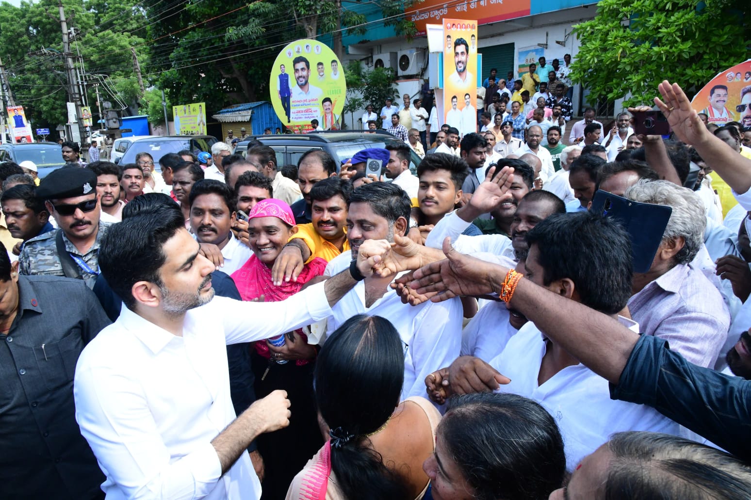 మెగా డీఎస్సీపై జగన్‌కు మంత్రి నారా లోకేష్ సవాల్!
