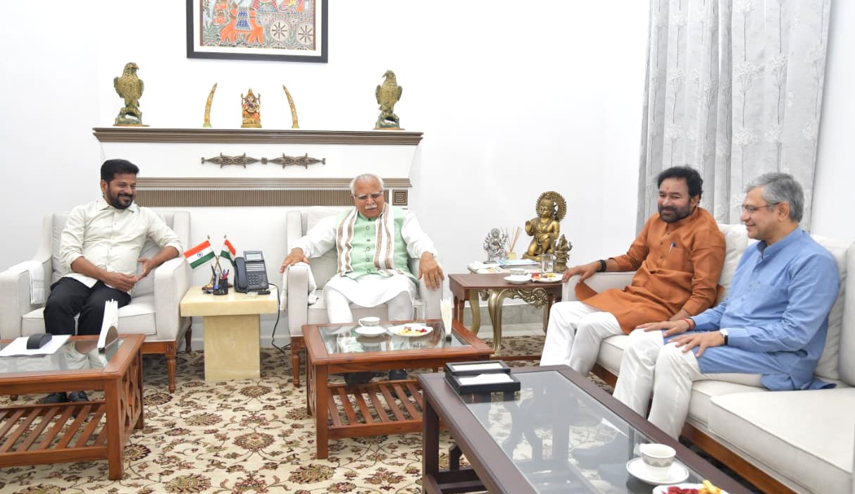 Metro  ఫేజ్-1 స్వాధీనానికి గ్రీన్ సిగ్నల్.. ఫేజ్-2 విస్తరణకు కేంద్ర-రాష్ట్రం కీలక నిర్ణయం