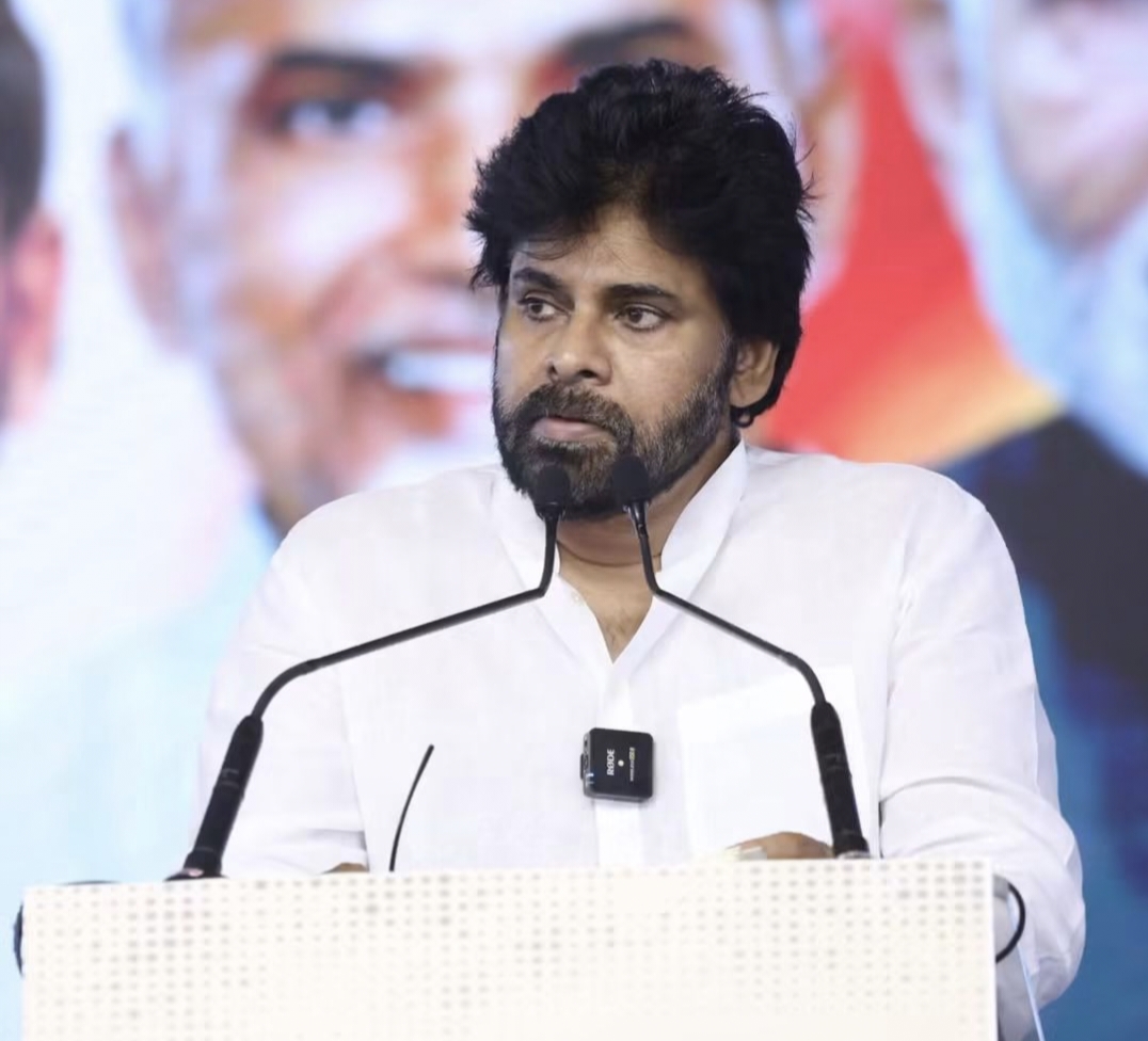 జాతీయ రాజకీయాలపై పవన్ కళ్యాణ్ ఫోకస్.. రేపు ఢిల్లీ అశోక హోటల్లో జనసేన భారీ భేటీ!