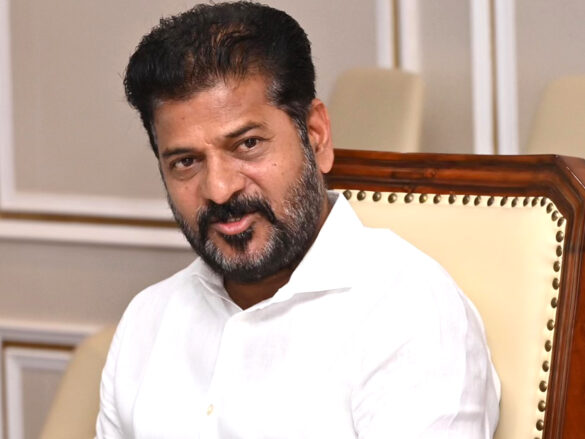 సీఎం రేవంత్‌, సినీ నటిపై అసభ్యకర పోస్టులు.. ఎక్స్ ఖాతాపై కేసు నమోదు